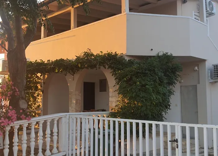 Апартаменты Haus Sunny Ii *