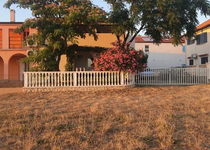 Апартаменты Haus Sunny Ii *